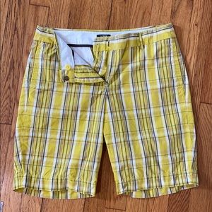 JCREW plaid city fit chino shorts (women’s 4)